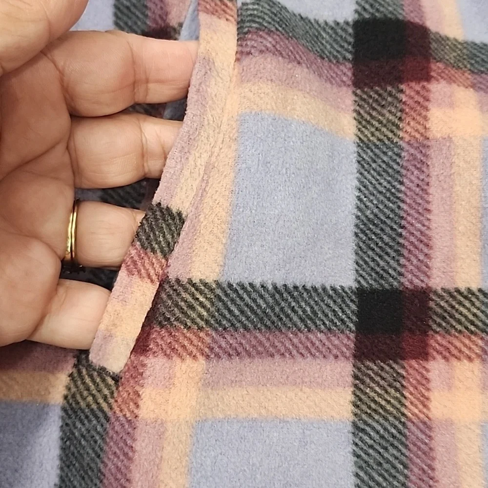 Sage Ladie's Plush Plaid Shirt Jacket In Purple. M - Picture 11 of 14